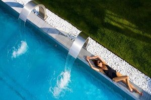 2 Notti – Magiche acque a Comano  piscine Thermal Spa + massaggio €320